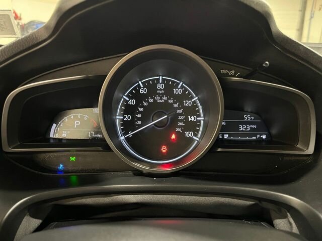 
 2017 Mazda Mazda3 Touring full									