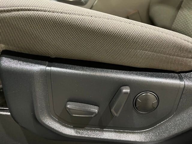 
 2020 Ford F-150 XLT full									