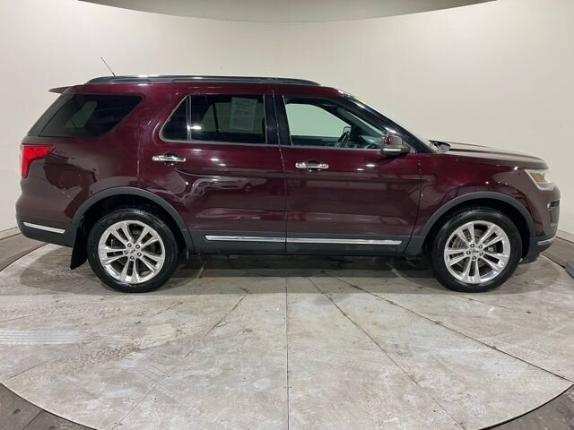 
 2019 Ford Explorer Limited full									
