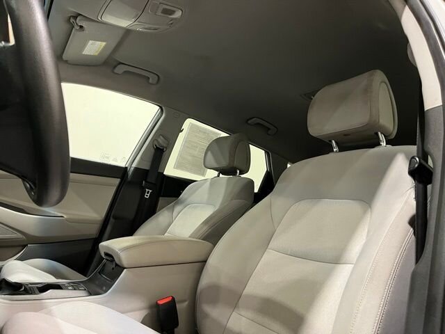 
 2018 Hyundai TUCSON SEL w/ Apple Car Play full									