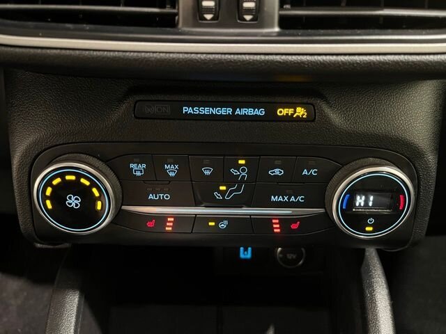 
 2020 Ford Escape SEL full									