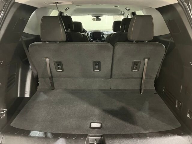 
 2018 Chevrolet Traverse LT Cloth w/1LT full									