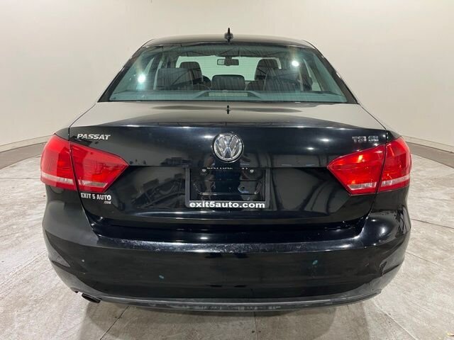
 2014 Volkswagen Passat 1.8T SE full									