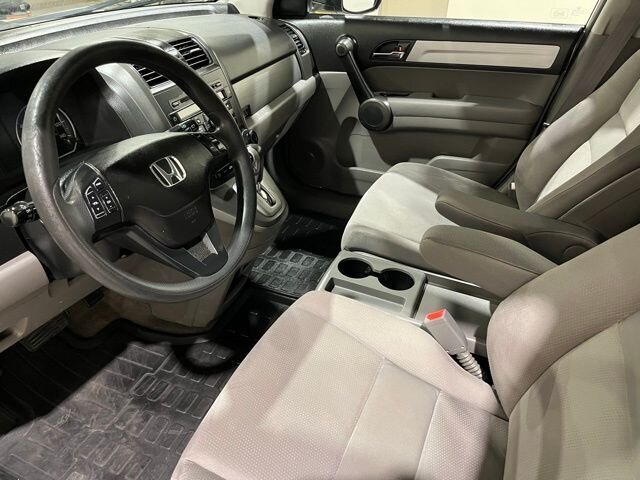 
 2011 Honda CR-V SE full									