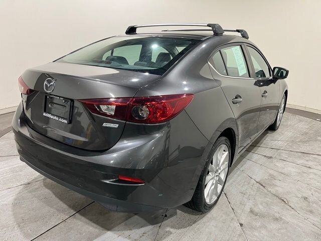 
 2017 Mazda Mazda3 Touring full									