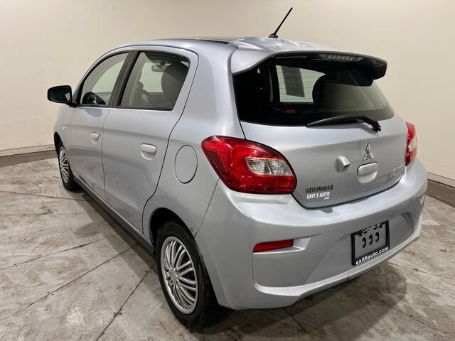 
 2018 Mitsubishi Mirage ES full									