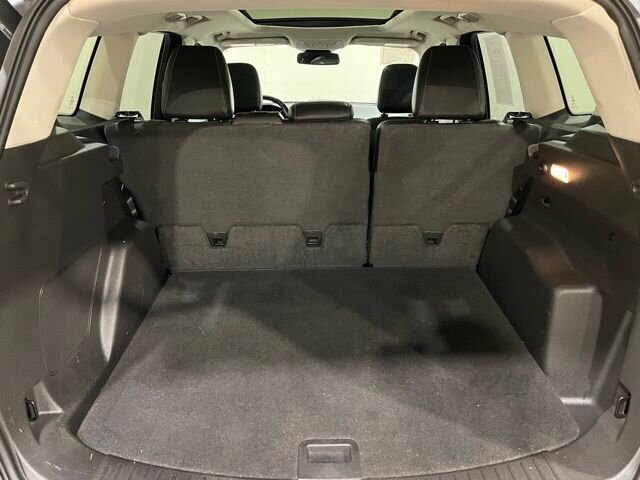
 2018 Ford Escape Titanium full									