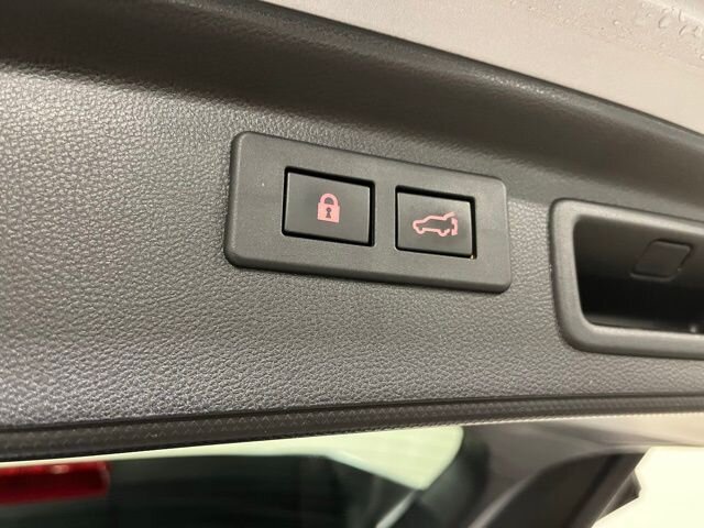 
 2020 Subaru Forester Limited full									