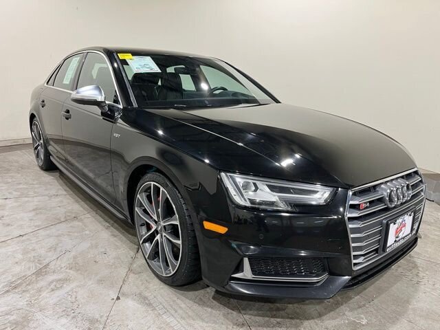 
 2018 Audi S4 3.0T Prestige quattro full									