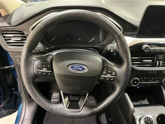 
 2020 Ford Escape SEL full									