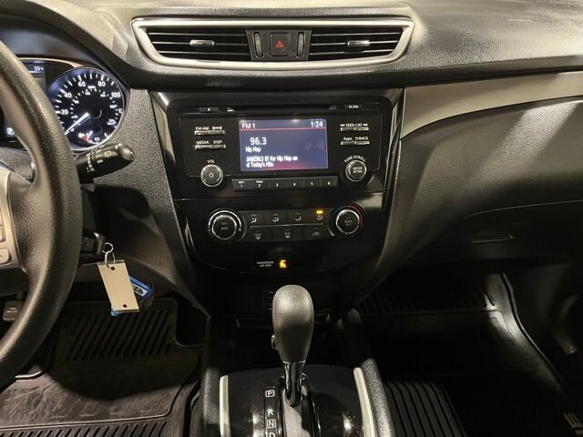 
 2016 Nissan Rogue S full									