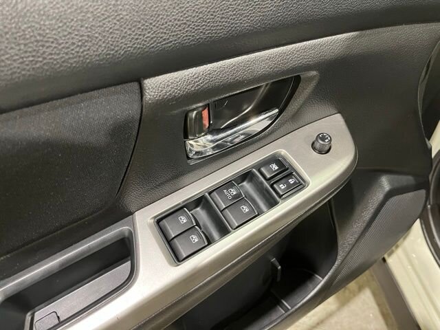 
 2015 Subaru XV Crosstrek 2.0i Premium full									