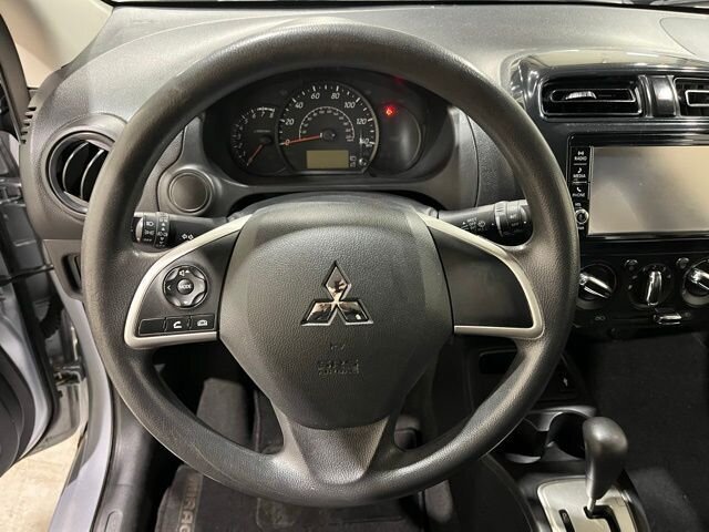 
 2018 Mitsubishi Mirage ES full									