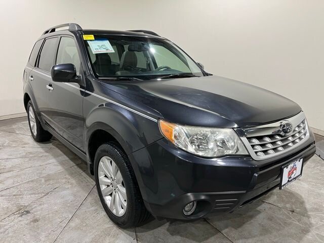 
 2013 Subaru Forester 2.5X Limited full									