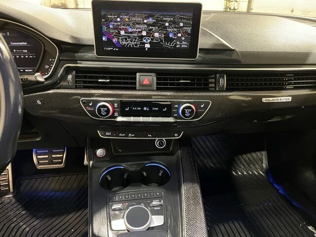 
 2018 Audi S4 3.0T Prestige quattro full									