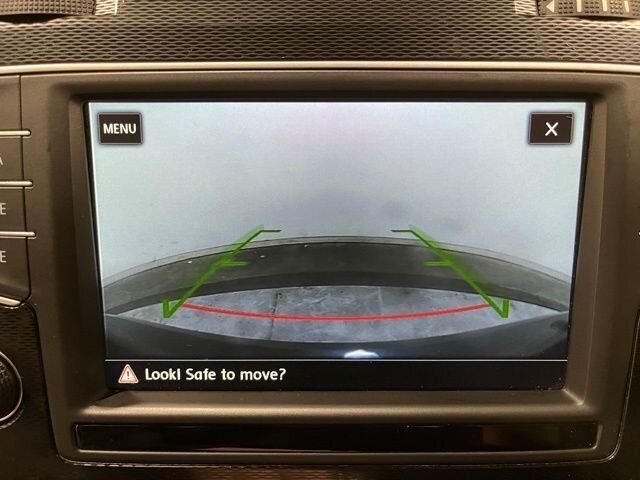 
 2017 Volkswagen Golf GTI S full									