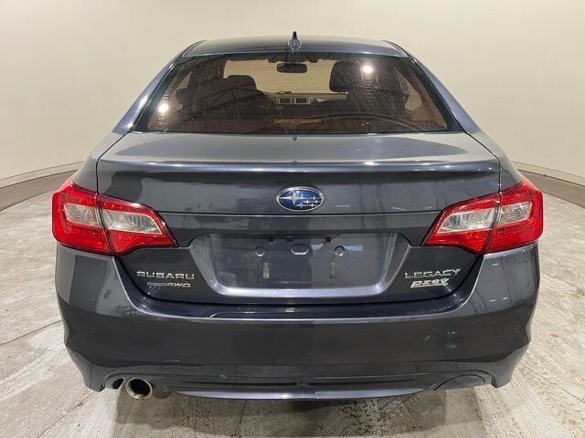 
 2016 Subaru Legacy 2.5i Premium full									
