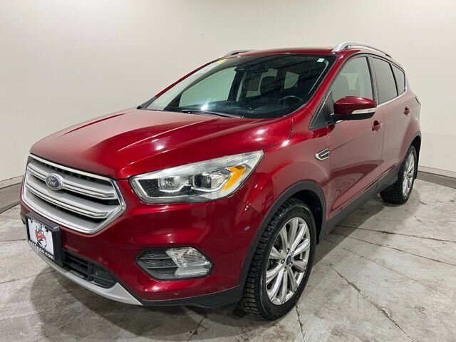 
 2018 Ford Escape Titanium full									