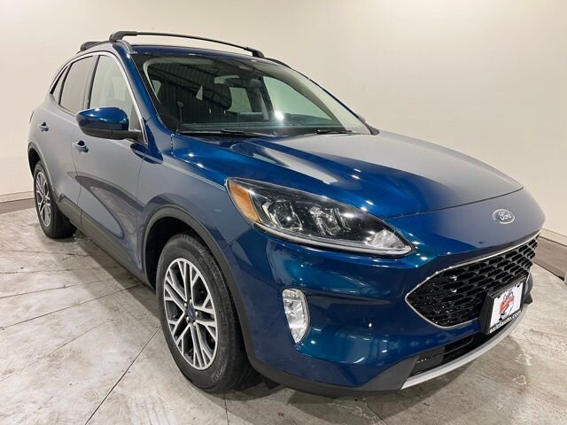 
 2020 Ford Escape SEL full									