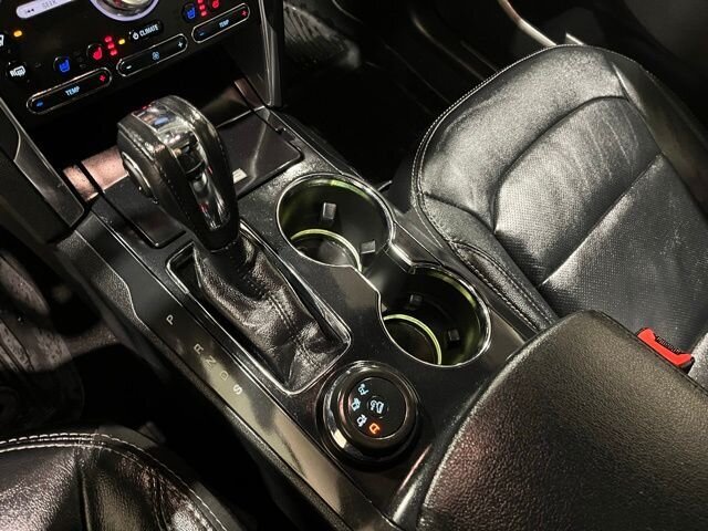 
 2019 Ford Explorer Limited full									