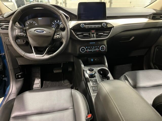 
 2020 Ford Escape SEL full									