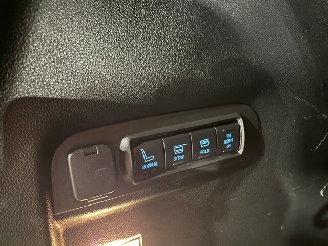 
 2019 Ford Explorer Limited full									