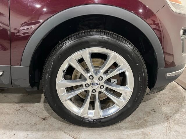 
 2019 Ford Explorer Limited full									
