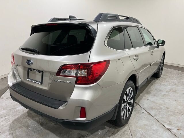 
 2017 Subaru Outback 2.5i Limited full									