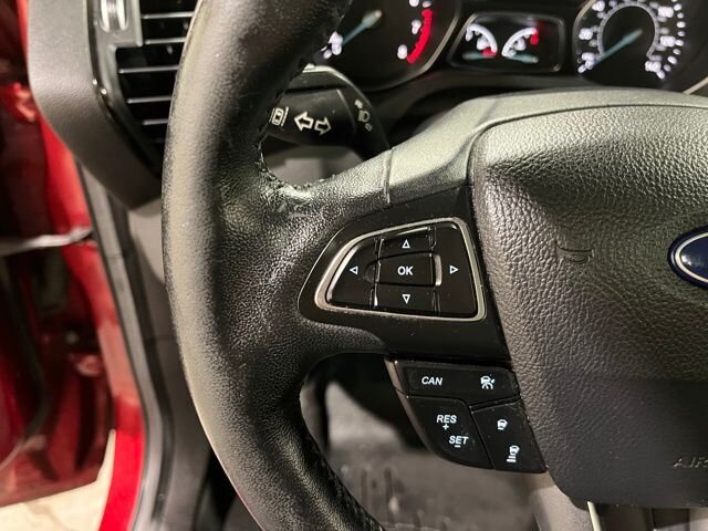 
 2018 Ford Escape Titanium full									