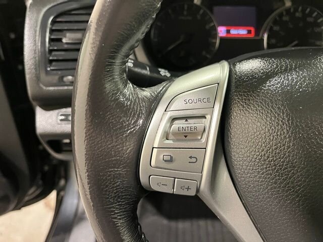 
 2016 Nissan Altima 2.5 SV full									