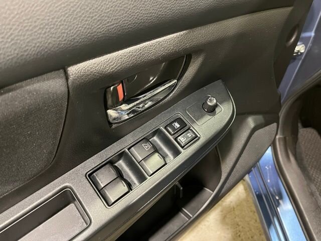 
 2014 Subaru Impreza 2.0i Premium full									