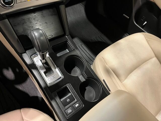 
 2017 Subaru Outback 2.5i Limited full									