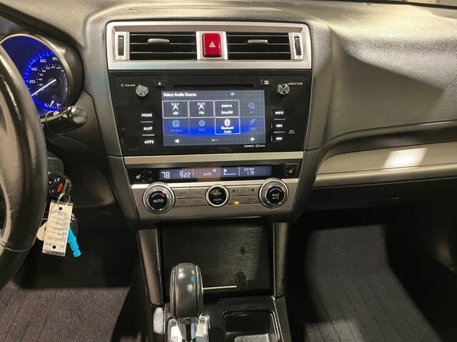 
 2016 Subaru Legacy 2.5i Premium full									