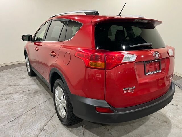 
 2013 Toyota RAV4 LE full									