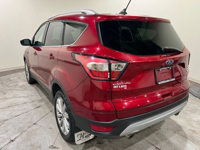 
 2018 Ford Escape Titanium full									