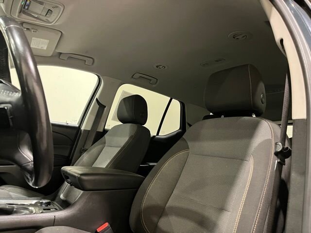 
 2021 Chevrolet Traverse LT 1LT full									