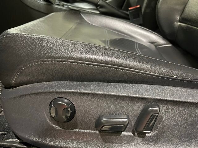 
 2014 Volkswagen Passat 1.8T SE full									