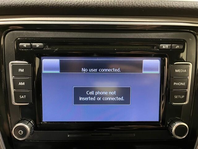 
 2014 Volkswagen Passat 1.8T SE full									