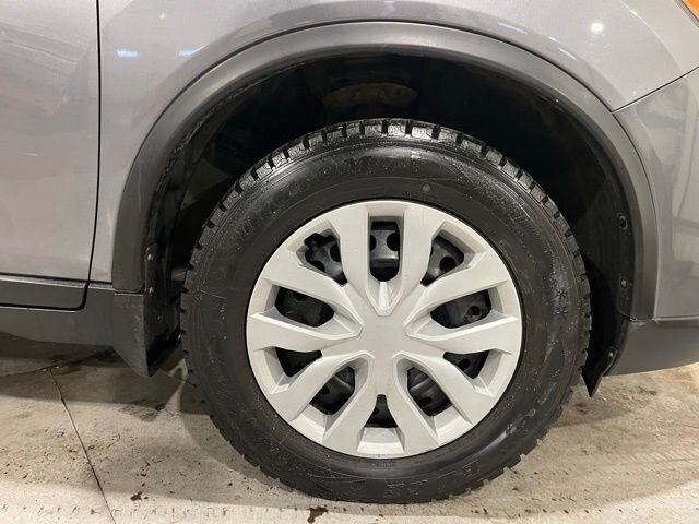 
 2016 Nissan Rogue S full									