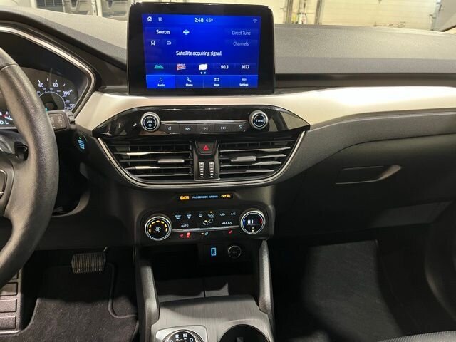 
 2020 Ford Escape SEL full									