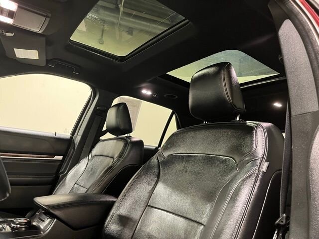 
 2019 Ford Explorer Limited full									