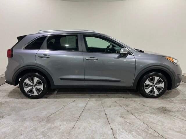 
 2018 Kia Niro EX full									