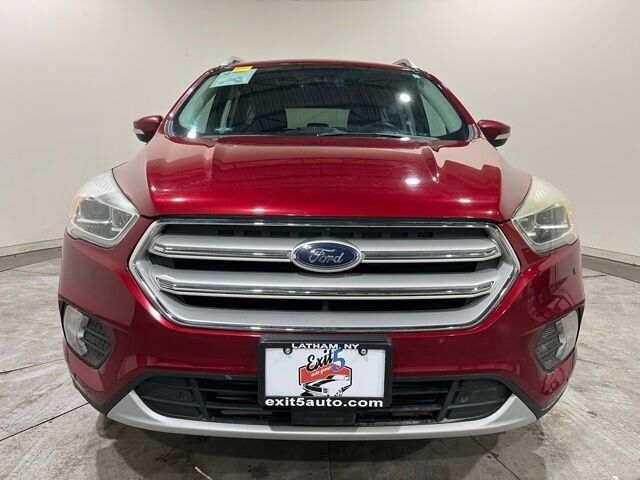 
 2018 Ford Escape Titanium full									