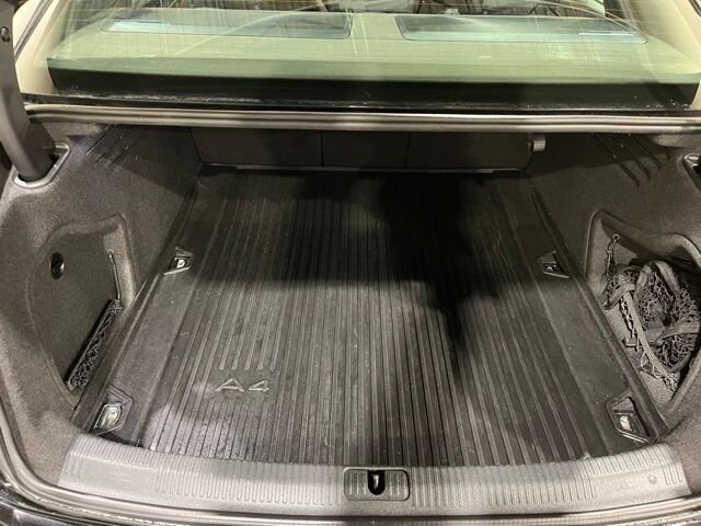 
 2018 Audi S4 3.0T Prestige quattro full									