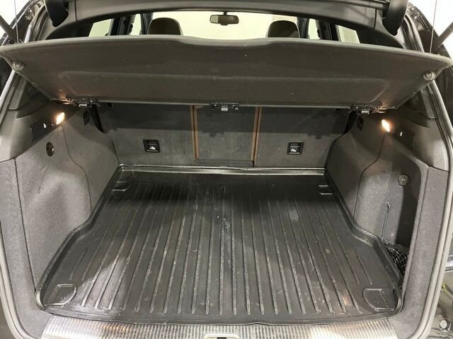 
 2016 Audi Q5 2.0T quattro Premium Plus full									