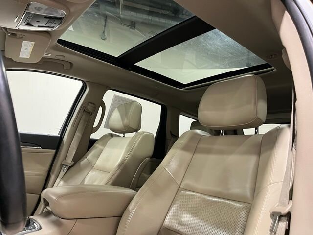 
 2019 Jeep Grand Cherokee Limited full									