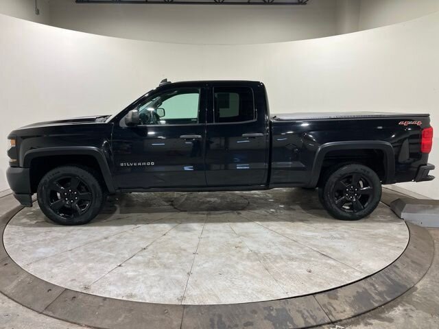 
 2016 Chevrolet Silverado 1500 WT full									
