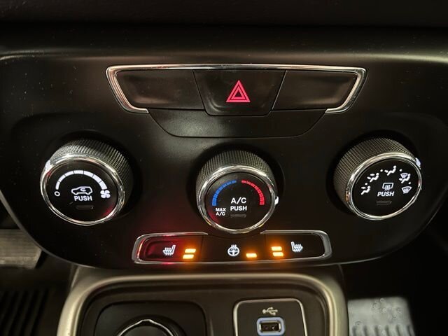 
 2018 Jeep Compass Latitude full									