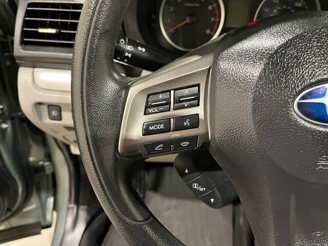 
 2015 Subaru Forester 2.5i Premium full									