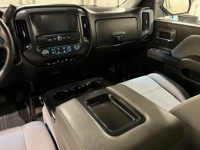 
 2016 Chevrolet Silverado 1500 WT full									